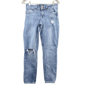 WBB YMI Women's Jeans Blue 7/28 Light Wash Denim Mid Rise Distressed Pockets